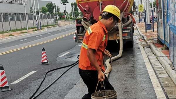 吐鲁番污水管道疏通清淤注意事项有哪些？
