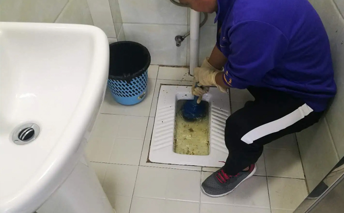 吐鲁番疏通蹲坑
